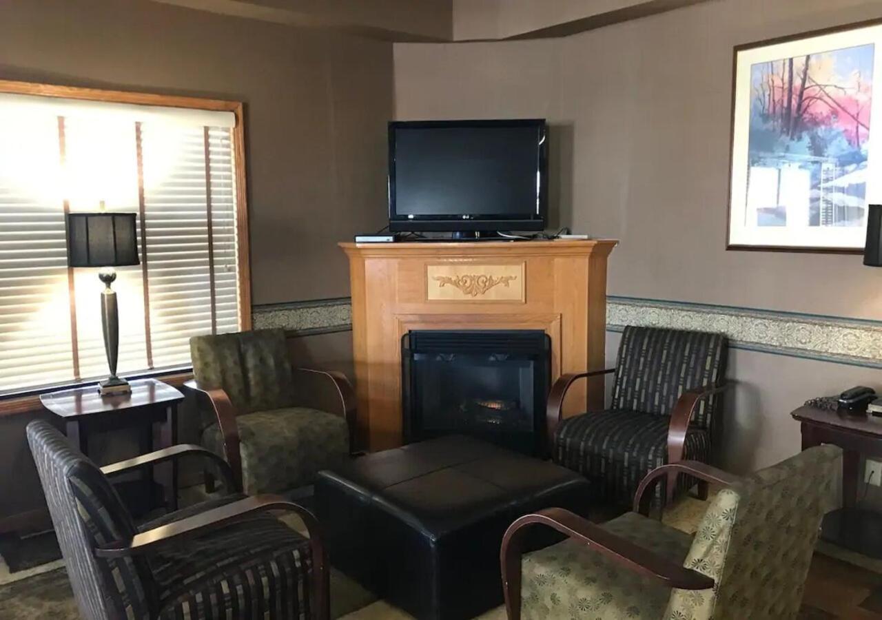 Norwood Inn & Suites Eagan St Paul & Mall Of America Экстерьер фото