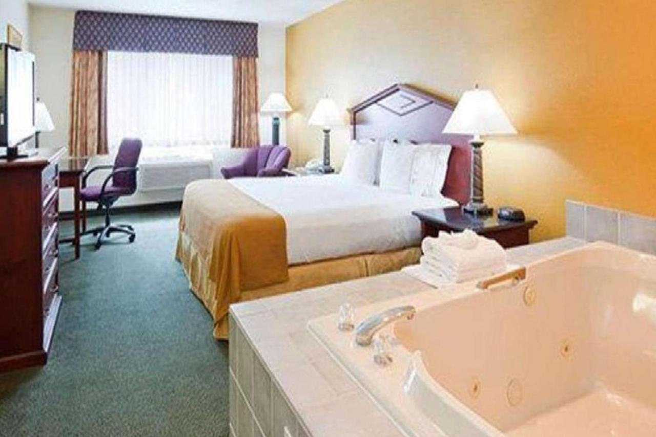 Norwood Inn & Suites Eagan St Paul & Mall Of America Экстерьер фото