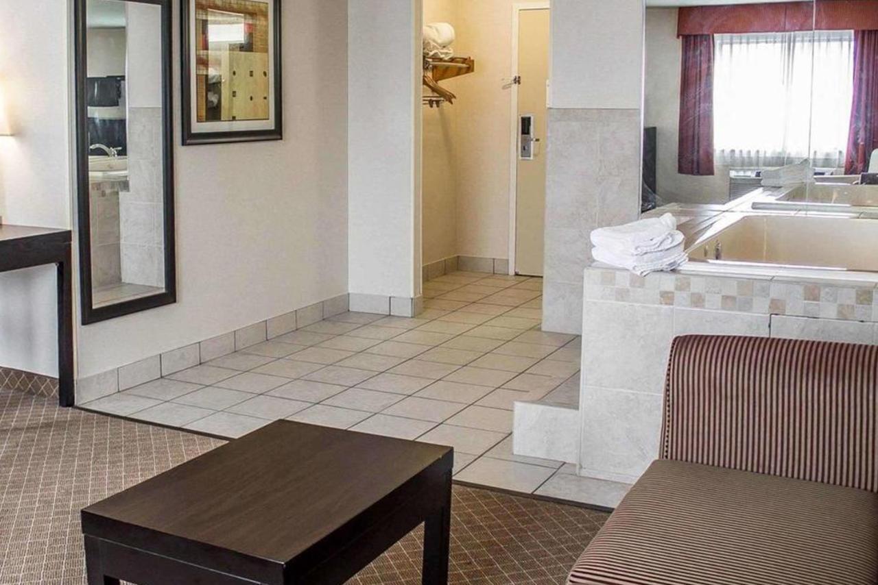 Norwood Inn & Suites Eagan St Paul & Mall Of America Экстерьер фото